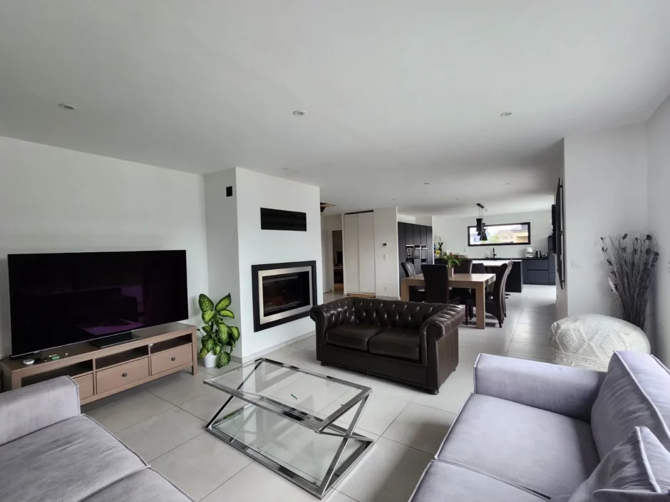Séjour de 59 m² avec cheminée